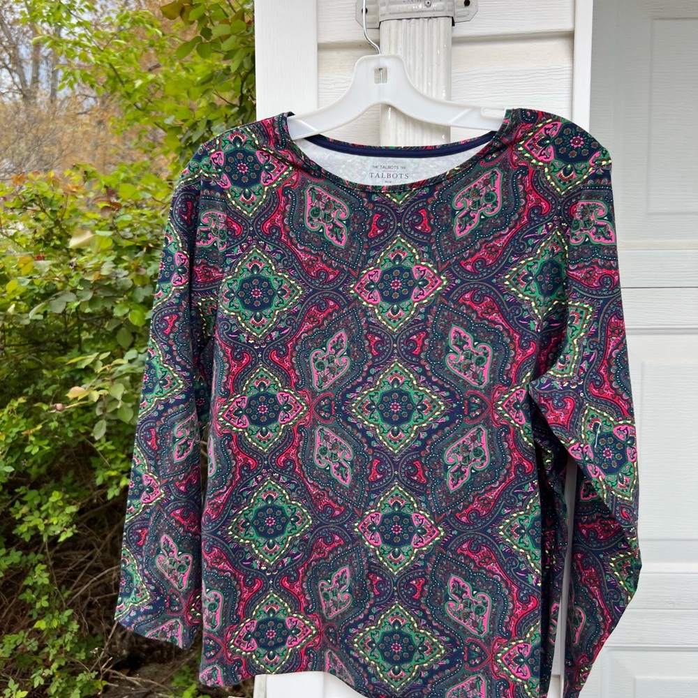 NWT Talbots Pretty Green Blue Pink Yellow 3/4 sleeve Top